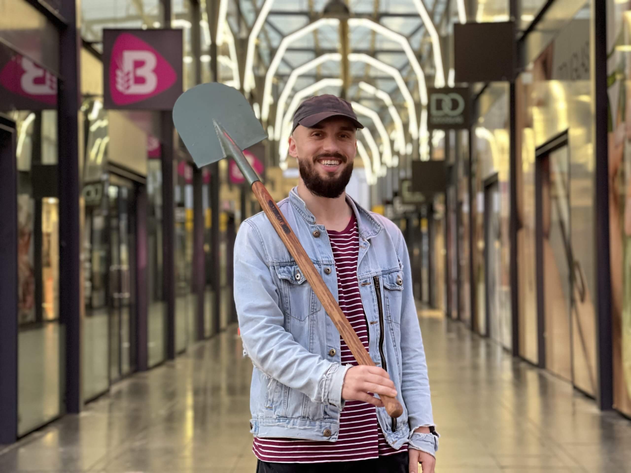 Breakdancer Jeroen x Justdiggit